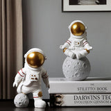 Triogift Spaceman Figurines Sculpture