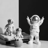 Triogift Spaceman Figurines Sculpture