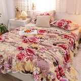 Triogift Plaid for Beds Flower Printed Coral Fleece Blanket on the Bed Soft Warm Flannel Bedspread on Bed Queen/King Blanket for Winter