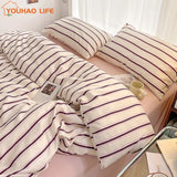 Triogift Soft Comfortable Bedding Set for Home Hotel, 1 Duvet Cover, 1 Flat Sheet, 2 Pillowcases, Fashionable Striped Style, 4Pcs