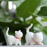 Triogift Cute White Porcelain Lucky Cat Decorations Handcrafted Creative Tea Pets Desktop Ornaments Children's Birthday Gifts