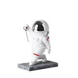 Triogift  Creative Astronaut Fencing Model Small Ornament Home Living Room Entrance Children's Room Decoration Gift Hand-made