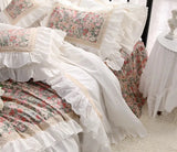 Triogift American Style Pastoral Bedding Set Luxury Egyptian Cotton Bed Set Flowers Print Princess Lace Duvet Cover Bed Skirt Pillowcases