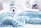 Triogift Comfortable Chunky Knit Blanket Soft Hand Knit Chenille Throw Blanket Thick Cable Blanket With Chenille Yarn Rope Knot Blanket