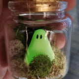 Triogift Ghosts In A Jar, Luminous Ghost Figurines With Moss In Glass Dome Decor, Adopt A Pet Ghost Glow In The Dark Novelty Spooky Decor