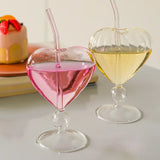 Triogift 1pc Heart Shaped Cocktail Glass with Straw Clear Stemmed Wine Glass Creative Champagne Glasses Drinking Cups for Bar Pub Club