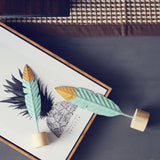 Triogift Modern Feather Table Decor Figurine