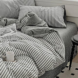 Triogift New Striped Jacquard Bedding Set Comfortable Knitted Duvet Cover Set with Bed Sheets Skin Friendly Quilt Cover and Pillowcase