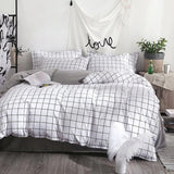 Triogift Plain Grid Bedding Set