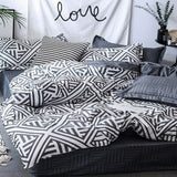 Triogift Aztec Geometric Bedding Set