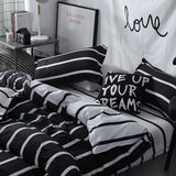 Triogift Black & White Striped Bedding Set