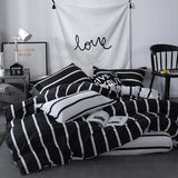 Triogift Black & White Striped Bedding Set