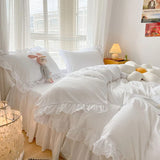 Triogift Ruffle Lace Bedding Set